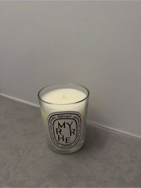 diptyque White Myrrhe Glass Candle